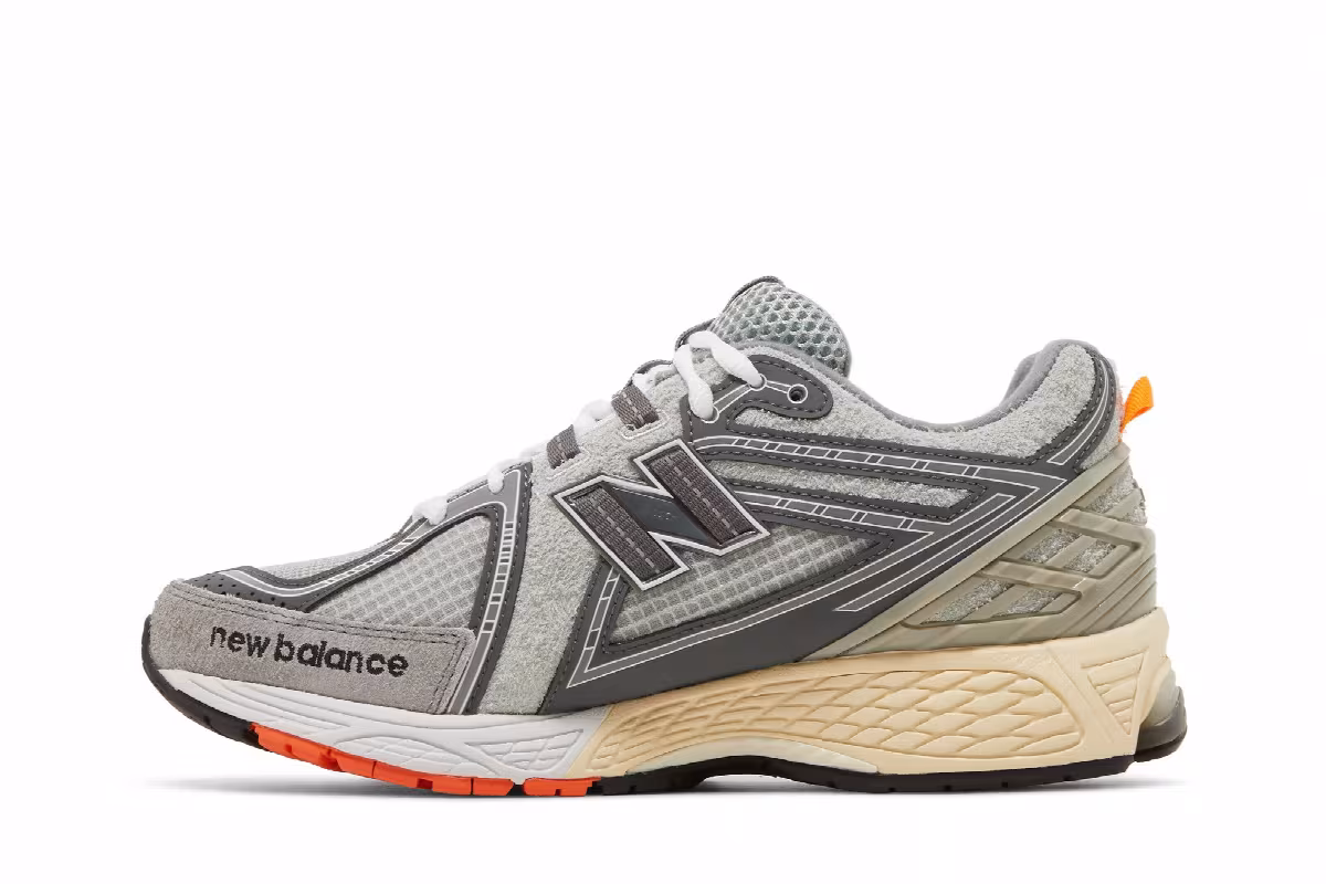 INVINCIBLE x N.HOOLYWOOD x New Balance 1906R Grey Swan, view 4