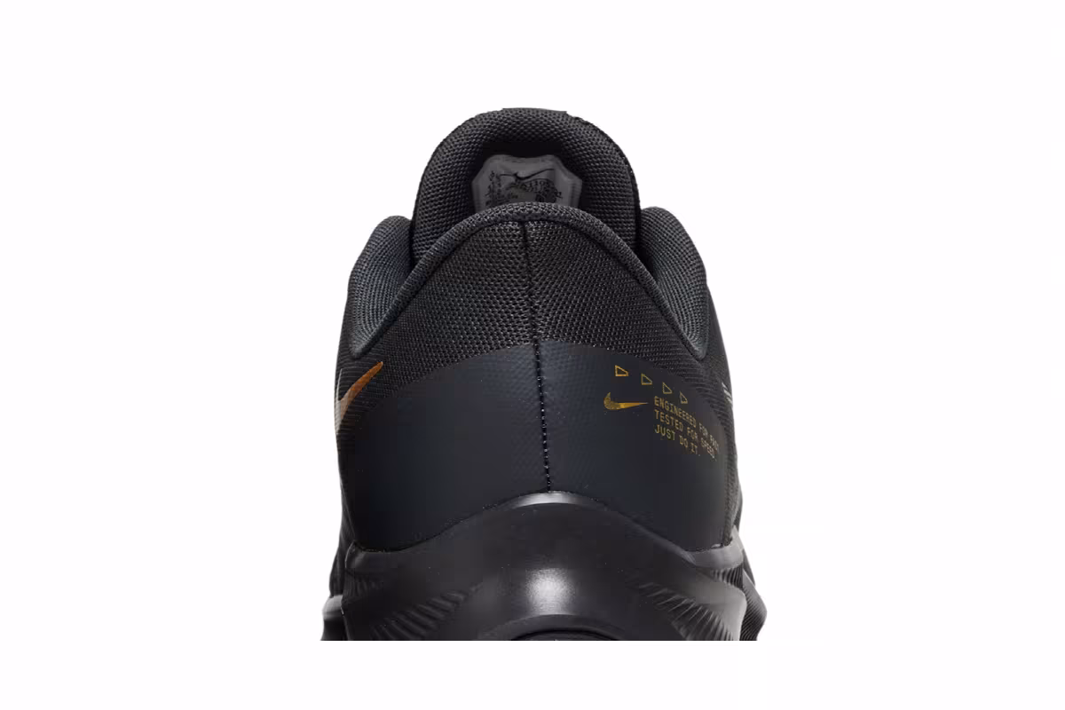 Nike Quest 4 Black Metallic Gold, view 8