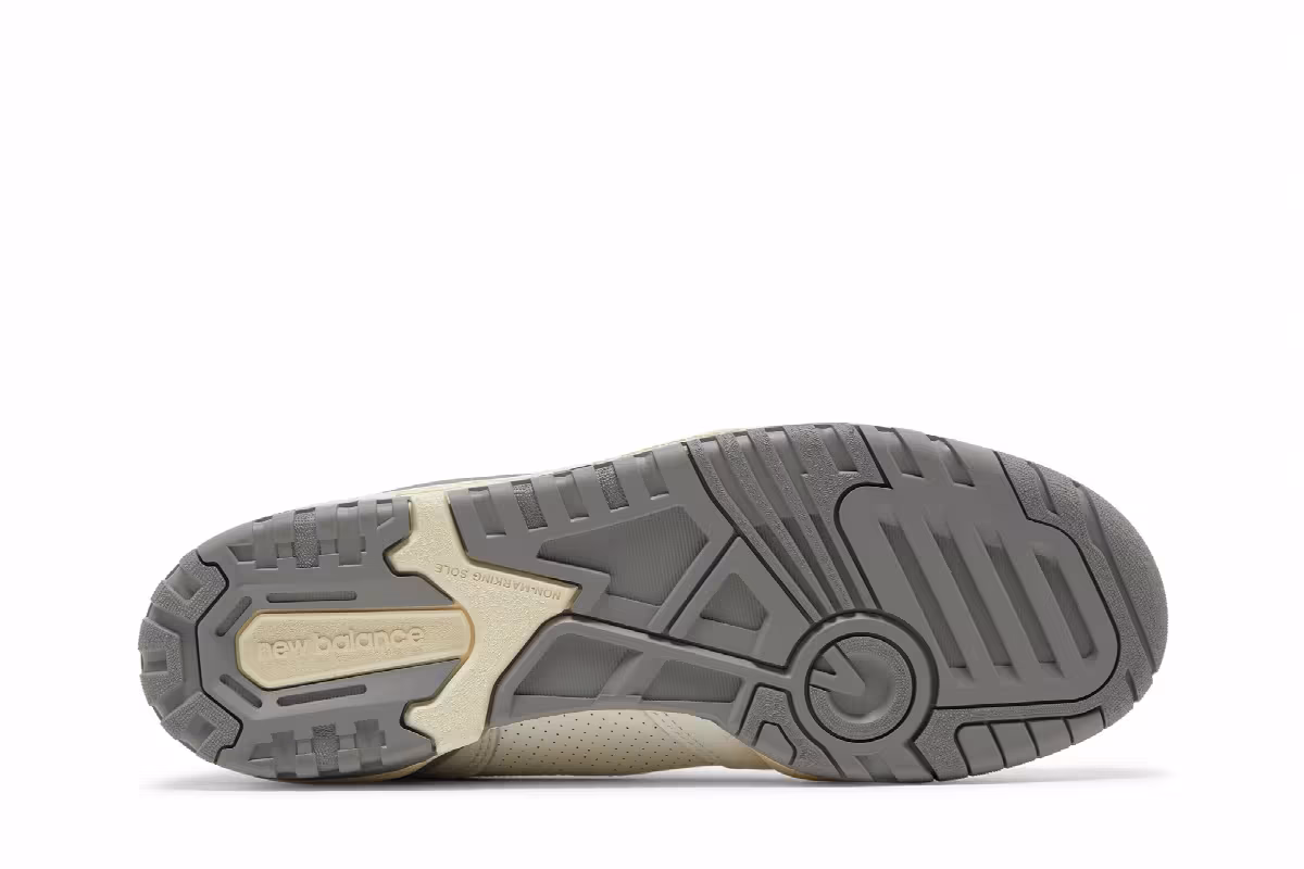Aimé Leon Dore x New Balance 650R Silver, view 5