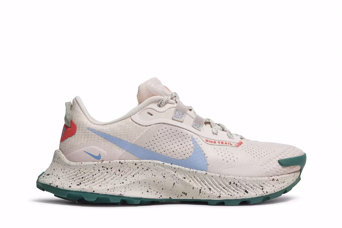 Nike Women's Pegasus Trail 3 Light Soft Pink Ember, view 2