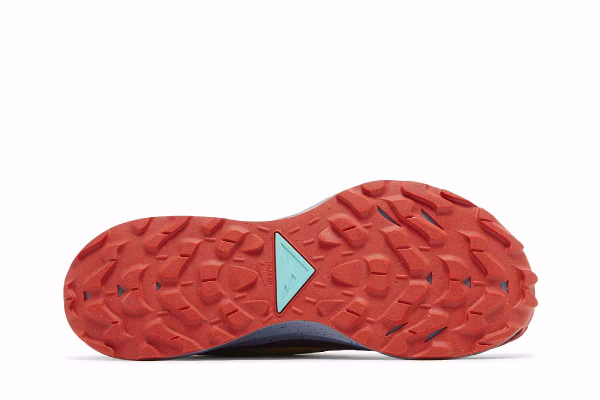 Nike Pegasus Trail 3 Dark Beetroot, view 5