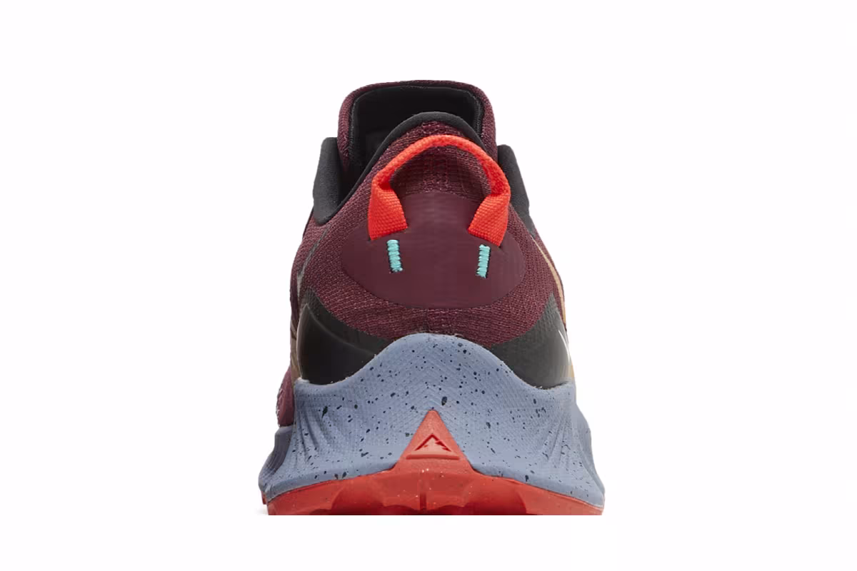 Nike Pegasus Trail 3 Dark Beetroot, view 8