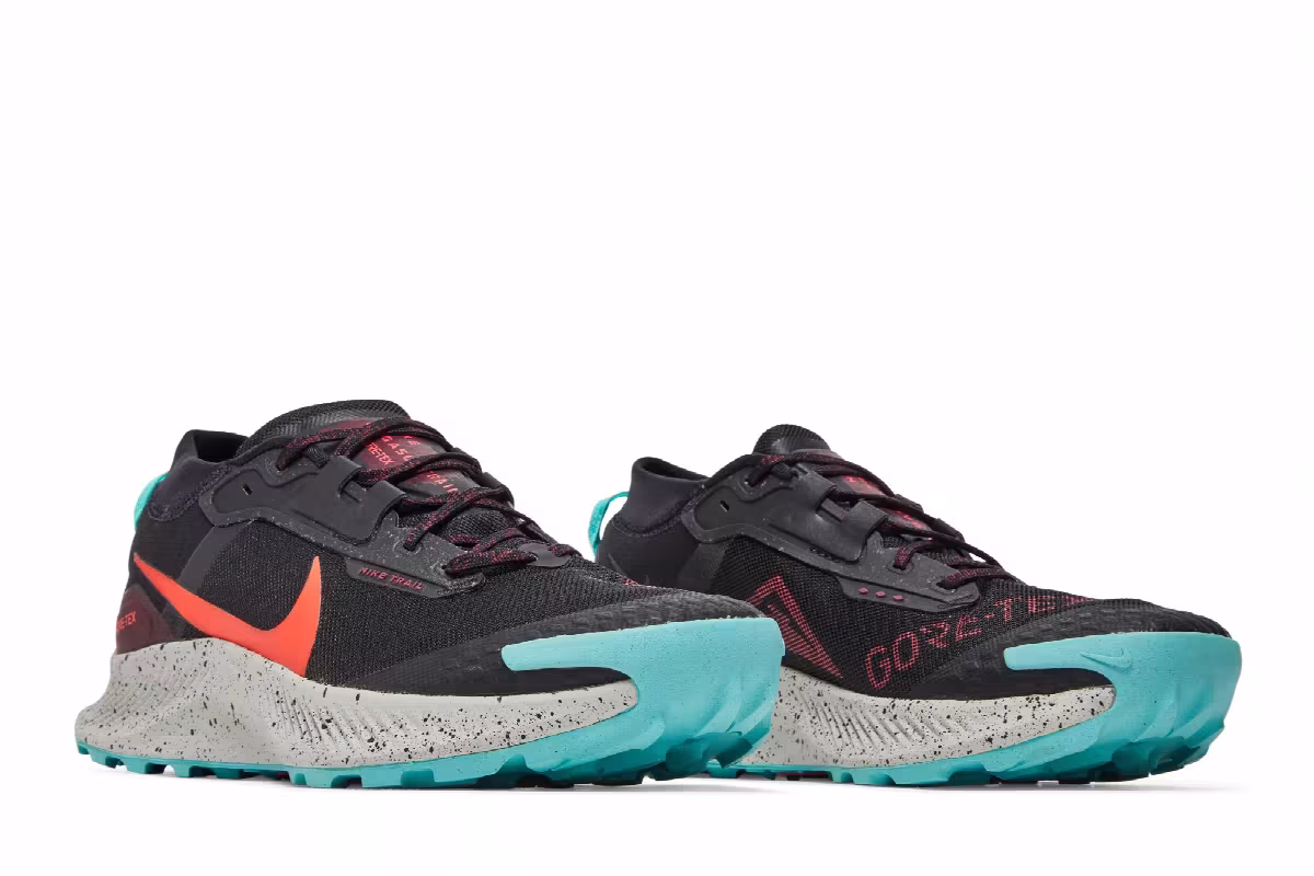 Nike Pegasus Trail 3 GTX Black Bright Crimson, view 9