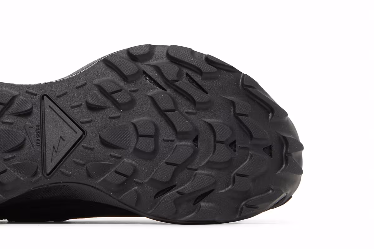 Nike Women's Pegasus Trail 3 GTX Triple Black, view 6