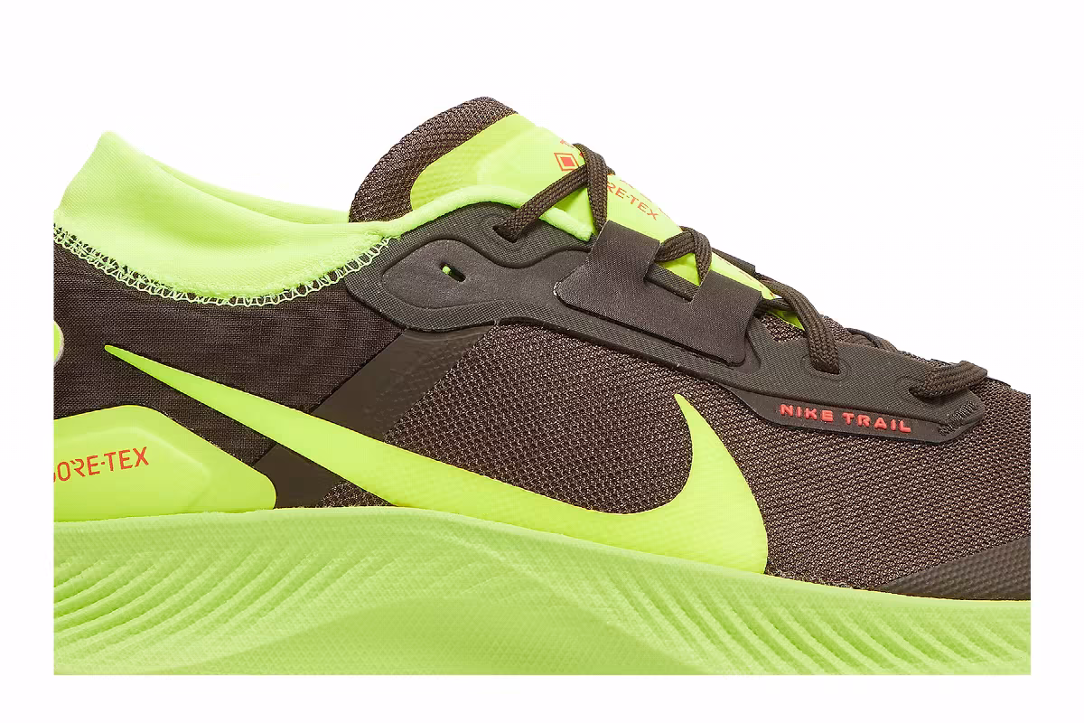 Nike Pegasus Trail 3 GTX Dark Chocolate Volt, view 3