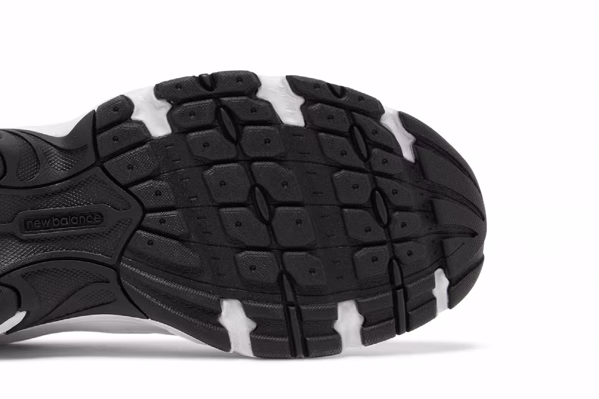 New Balance 530 White Black, view 6