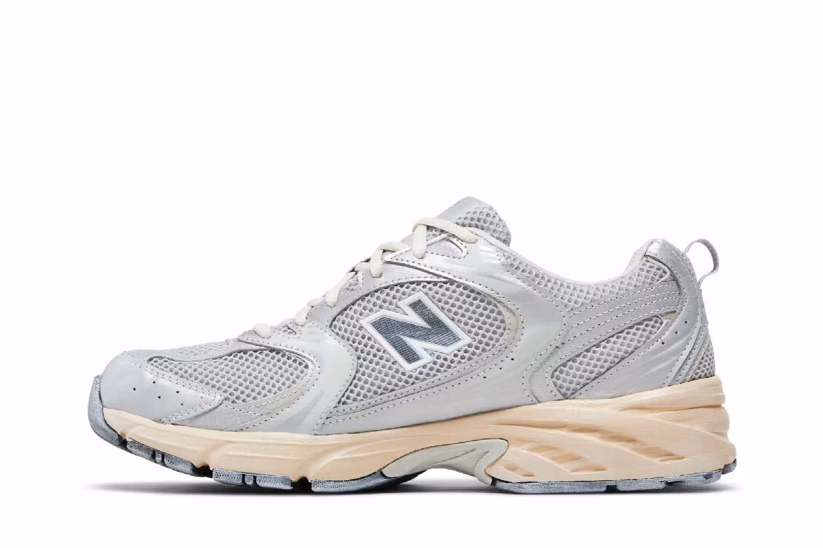 New Balance 530 Silver Moonbeam Distressed, view 4