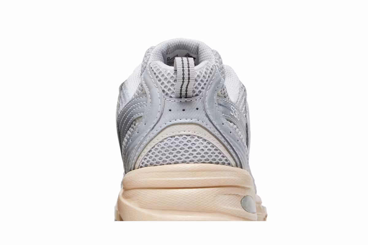 New Balance 530 Silver Moonbeam Distressed, view 8