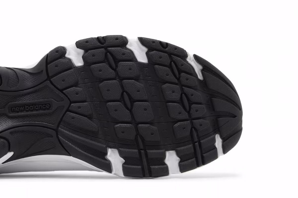 New Balance 530 White Black, view 6
