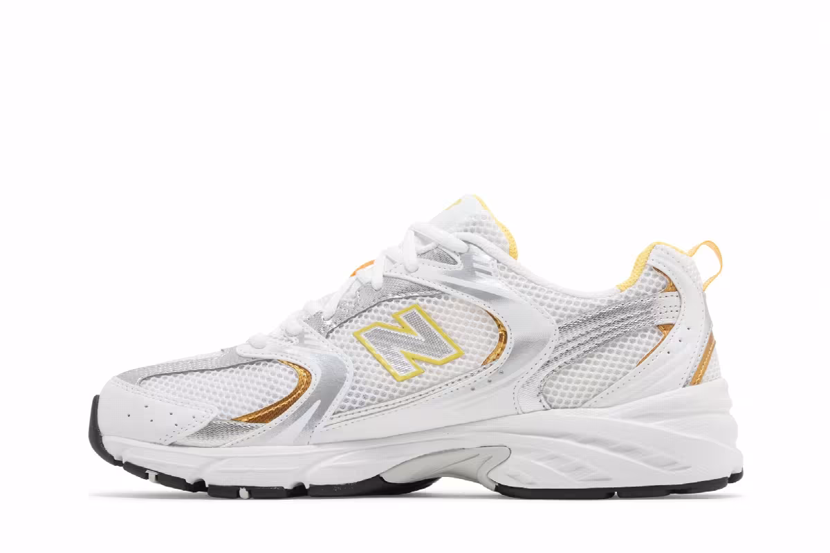 New Balance 530 White Vibrant Apricot, view 4