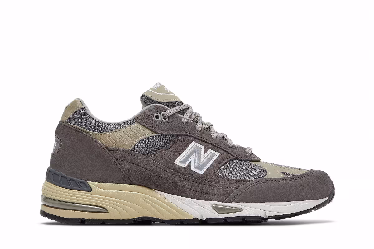 Dover Street Market x New Balance 991 Made in England 40th Anniversary, view 2