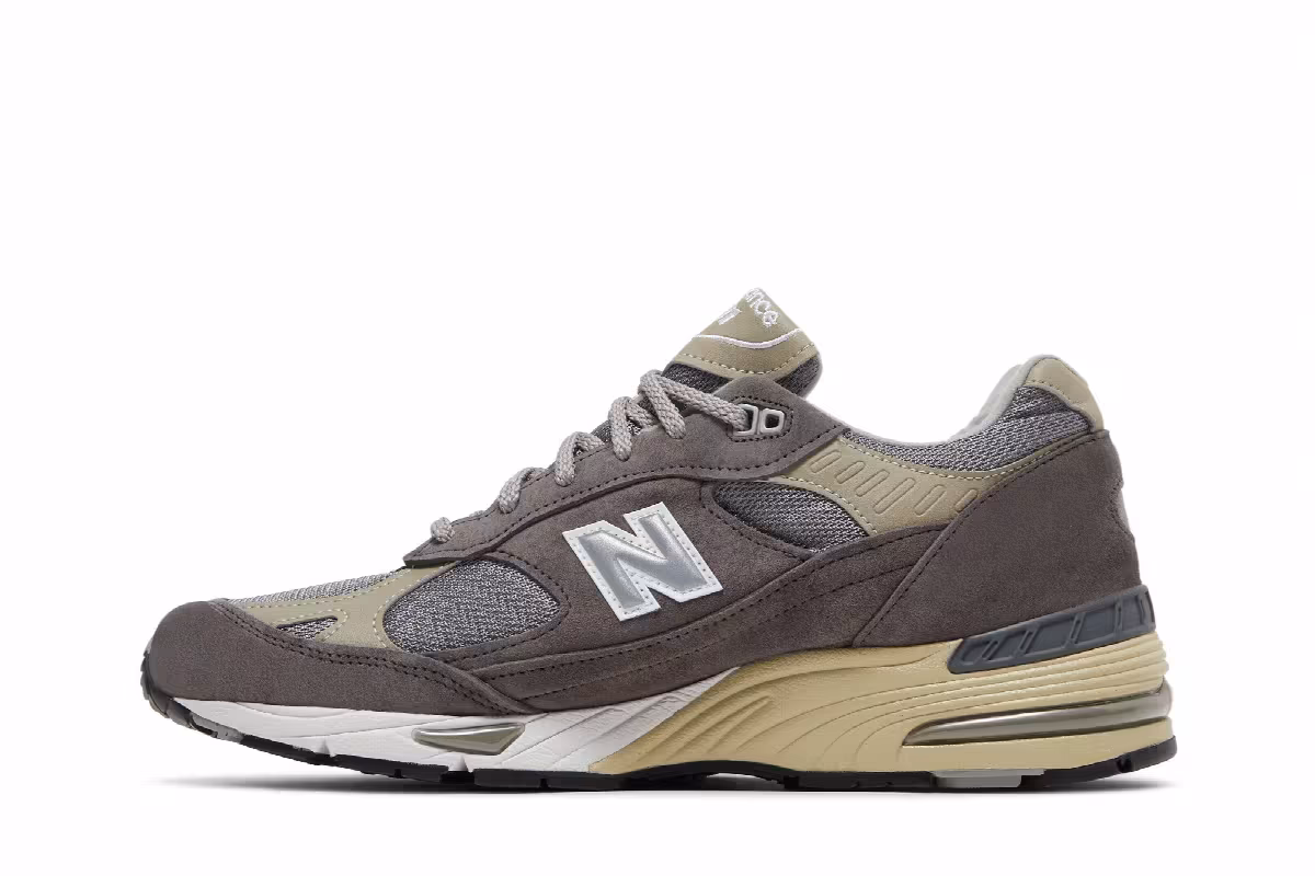 Dover Street Market x New Balance 991 Made in England 40th Anniversary, view 4