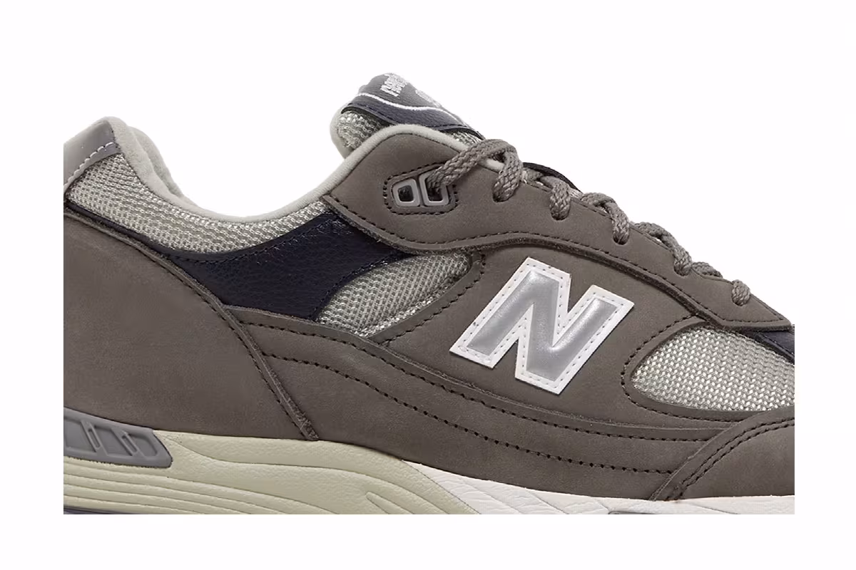 New Balance 991 Made in England Castlerock Navy, view 3