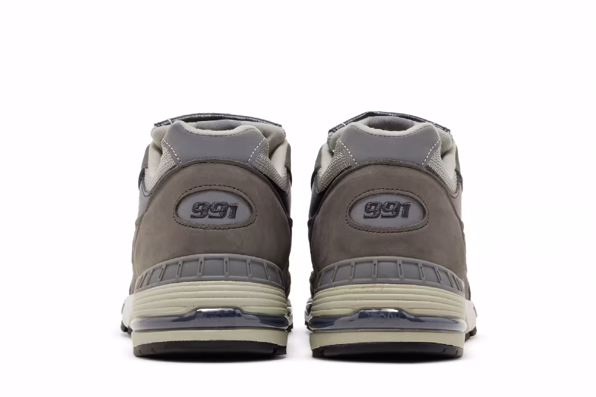 New Balance 991 Made in England Castlerock Navy, view 7
