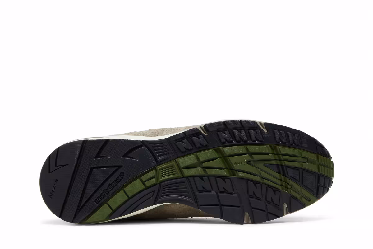 Aimé Leon Dore x New Balance Women's 991 Made in England Grey, view 5