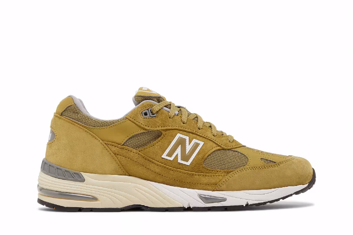 New Balance 991 Made in England Green White, view 2