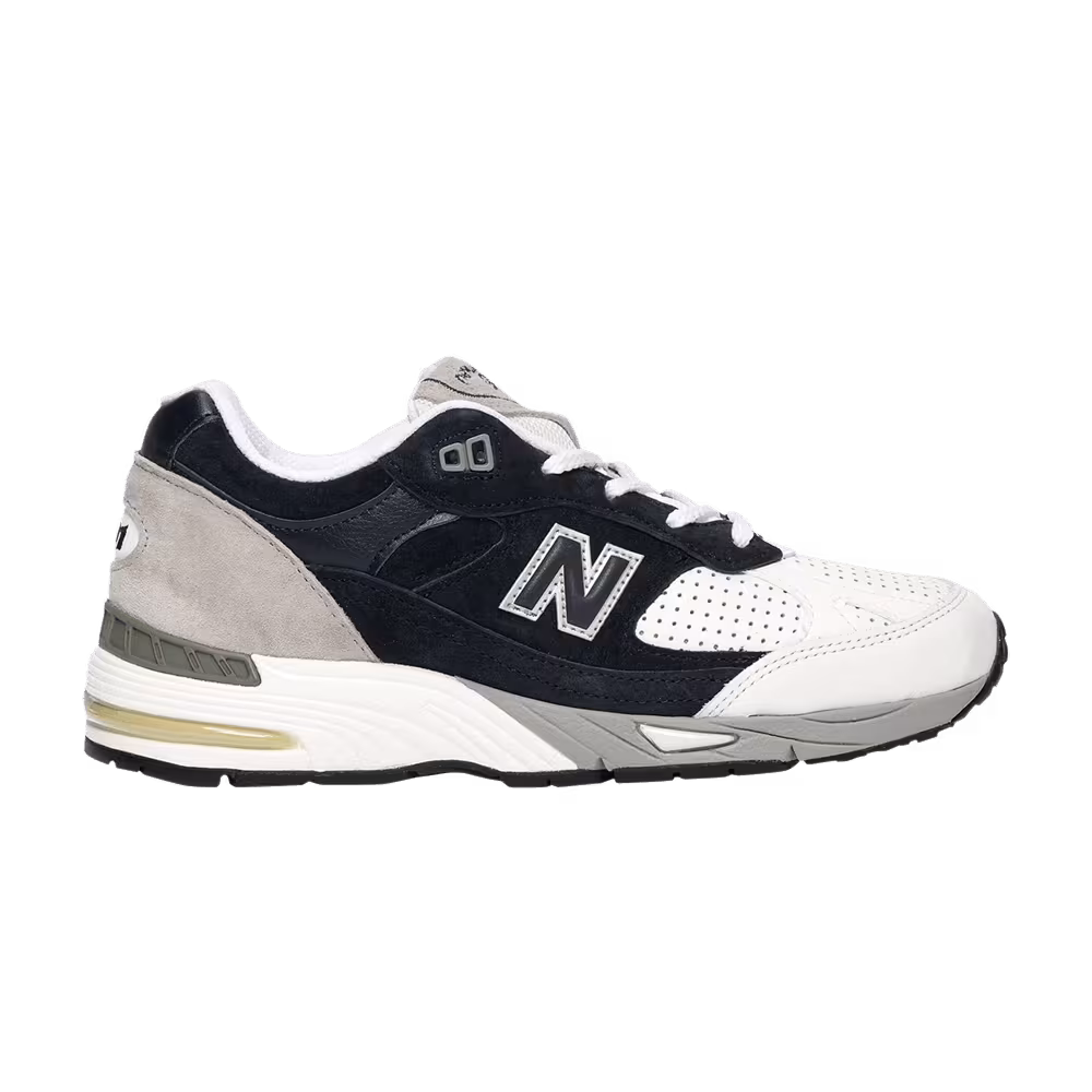 Sneakersnstuff x New Balance Women's 991 Made in England Navy