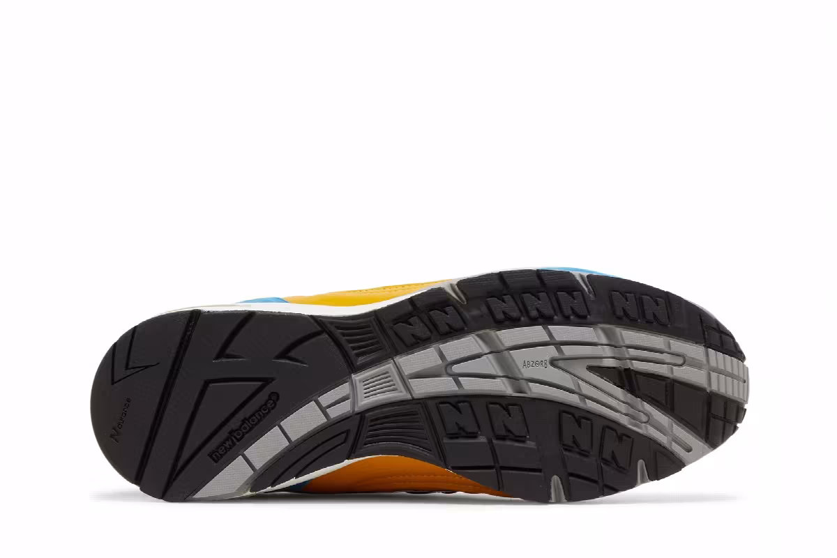 Sneakersnstuff x New Balance Women's 991 Made in England Blue Yellow, view 5