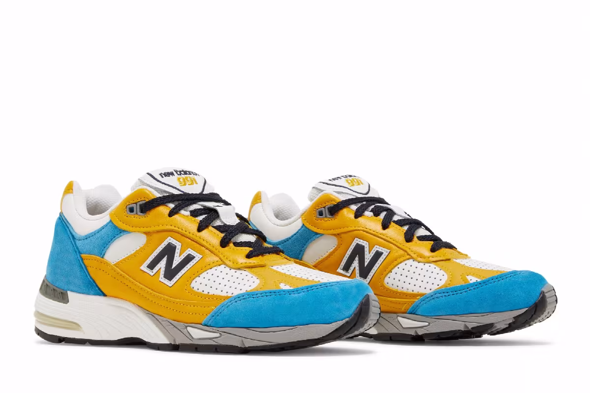 Sneakersnstuff x New Balance Women's 991 Made in England Blue Yellow, view 9