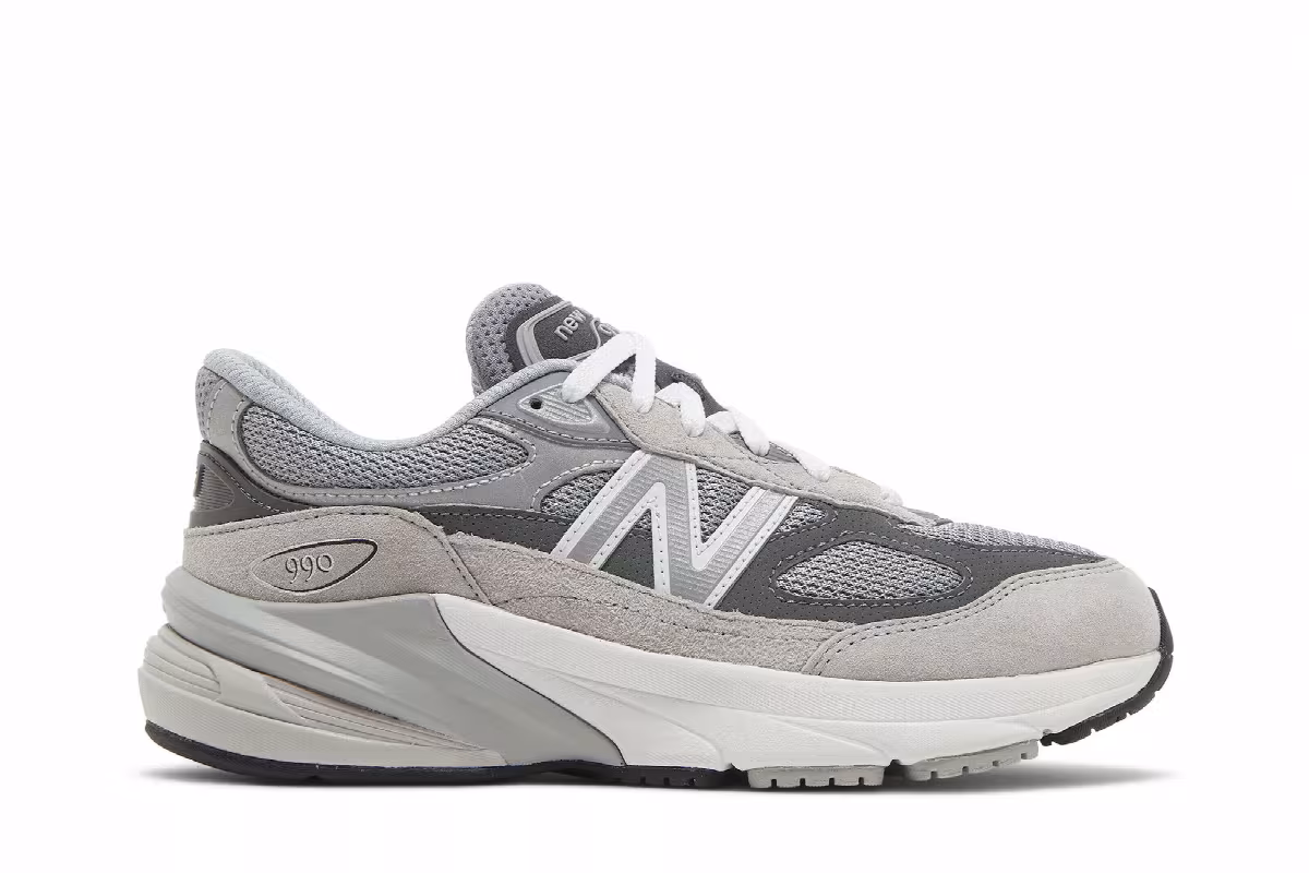 New Balance 990v6 Big Kid Castlerock, view 2