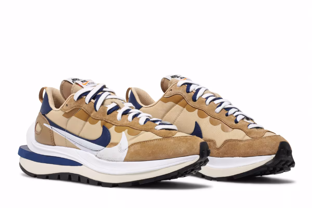 sacai x Nike VaporWaffle Sesame Blue Void, view 9