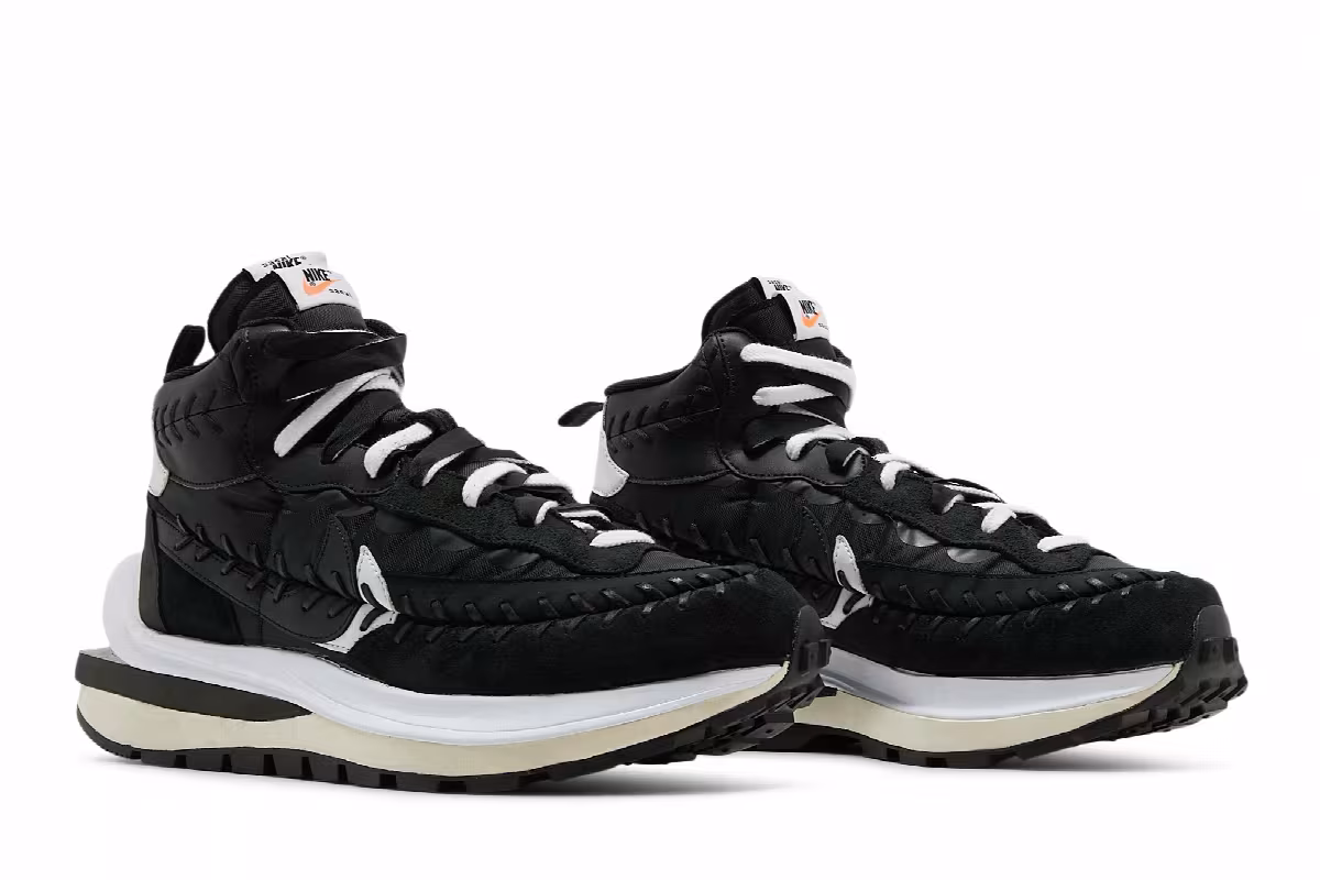 sacai x Jean Paul Gaultier x Nike VaporWaffle Black, view 9