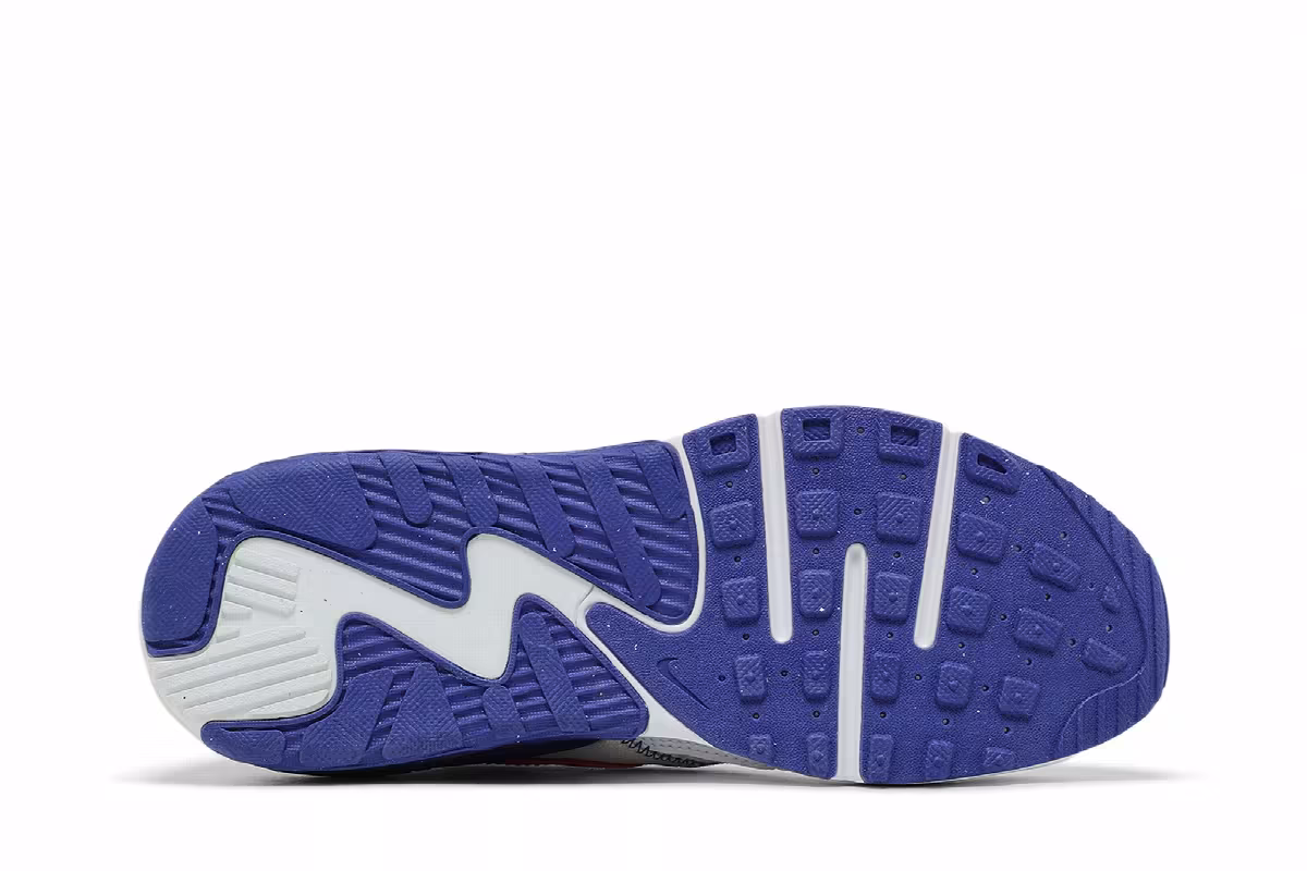 Nike Air Max Excee AMD GS White Indigo Burst, view 5