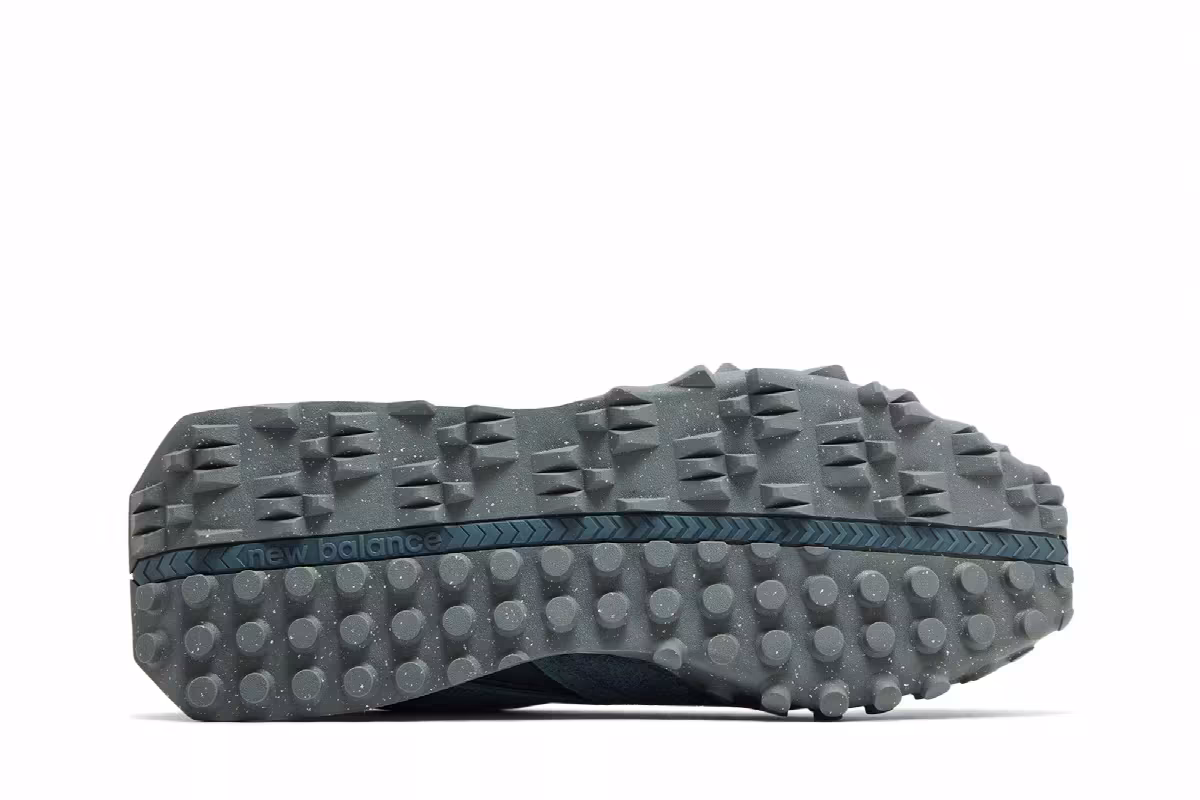 AURALEE x New Balance XC-72 Blue, view 5