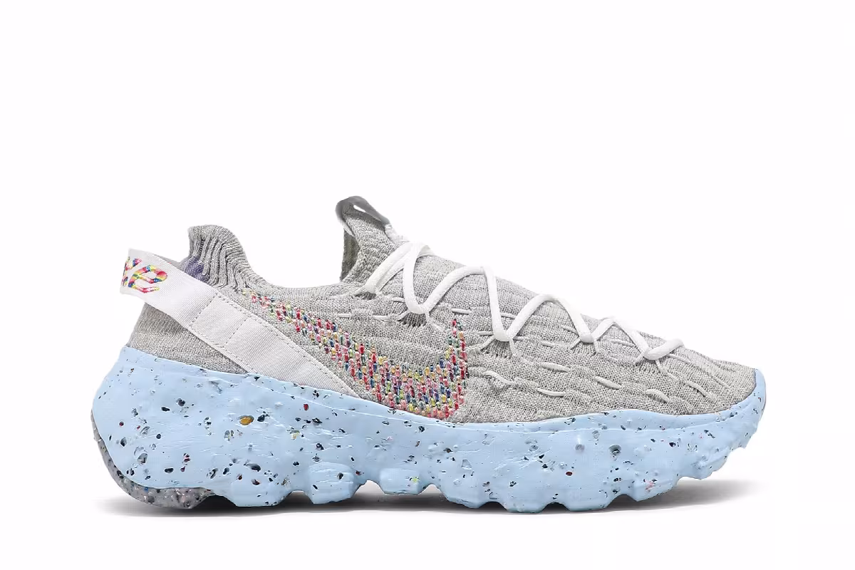 Nike Women's Space Hippie 04 Photon Dust, view 2