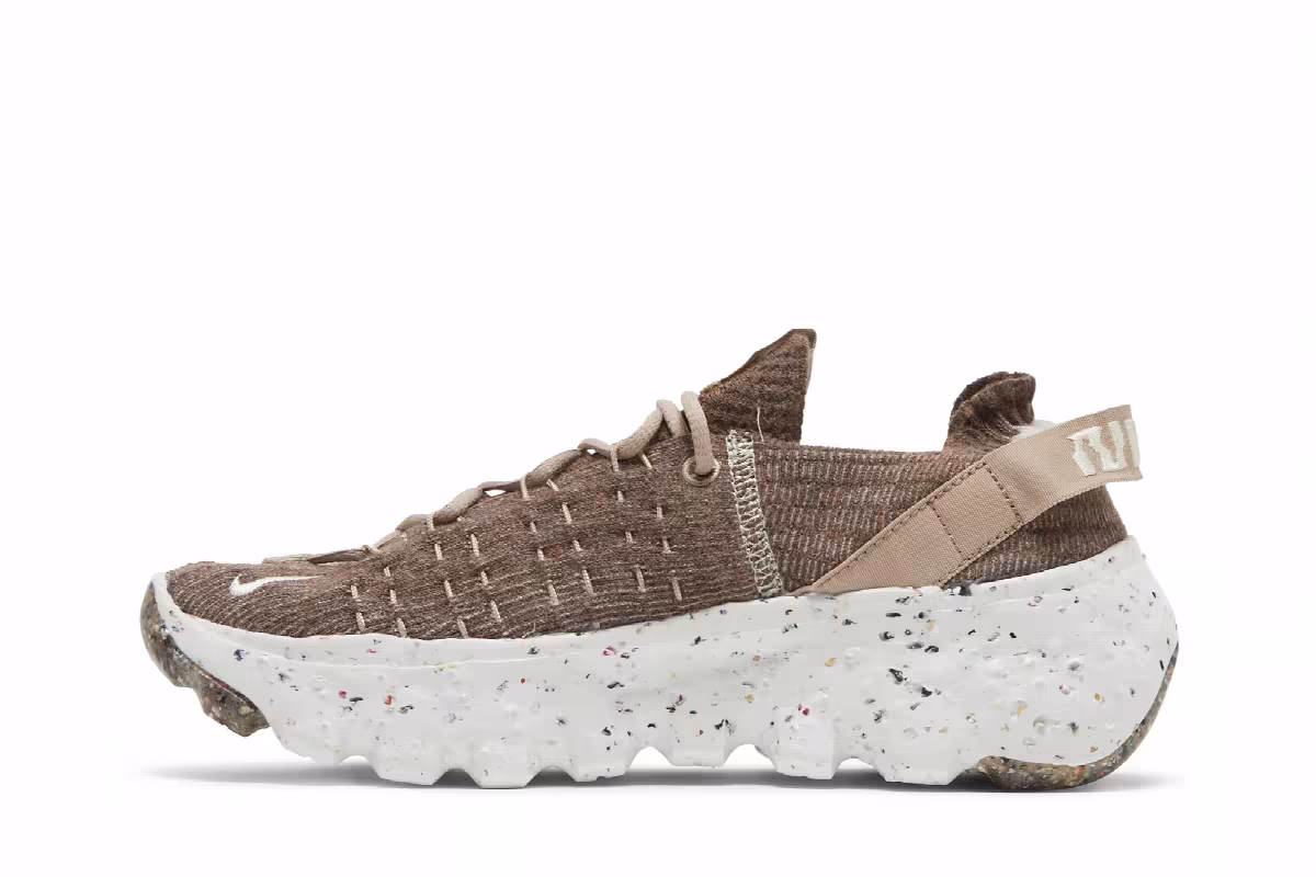 Nike Women's Space Hippie 04 Sand, view 4