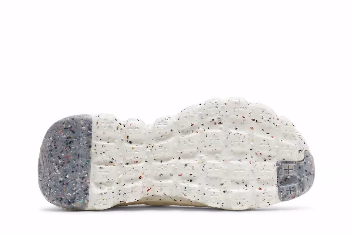 Nike Women's Space Hippie 04 Sail, view 5