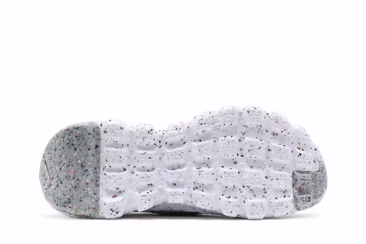 Nike Space Hippie 04 Light Bone, view 5