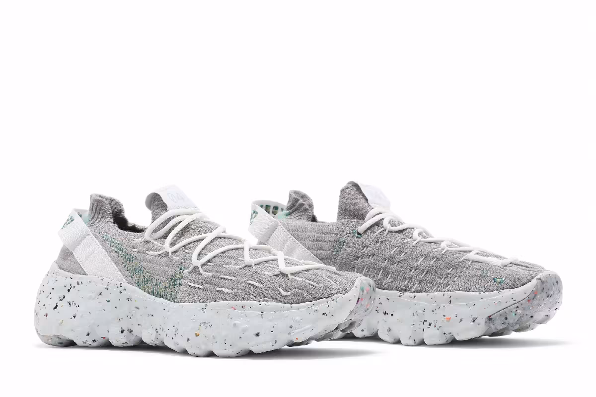 Nike Women's Space Hippie 04 Photon Dust Mean Green, view 9