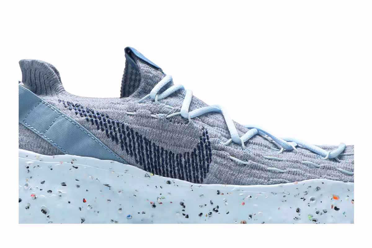 Nike Women's Space Hippie 04 Chambray Blue, view 3
