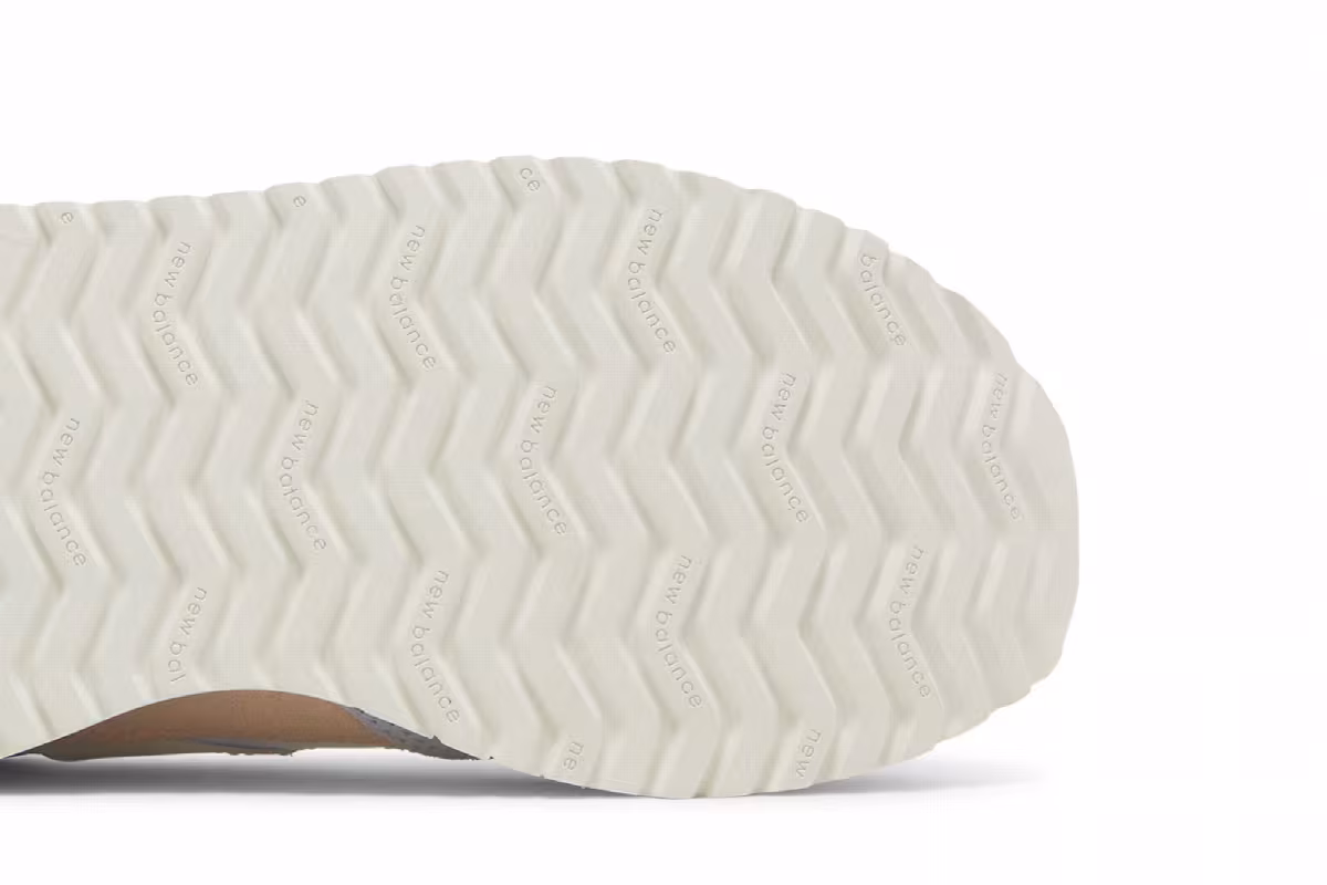 New Balance Women's 237 Violet Haze Macadamia Nut, view 6