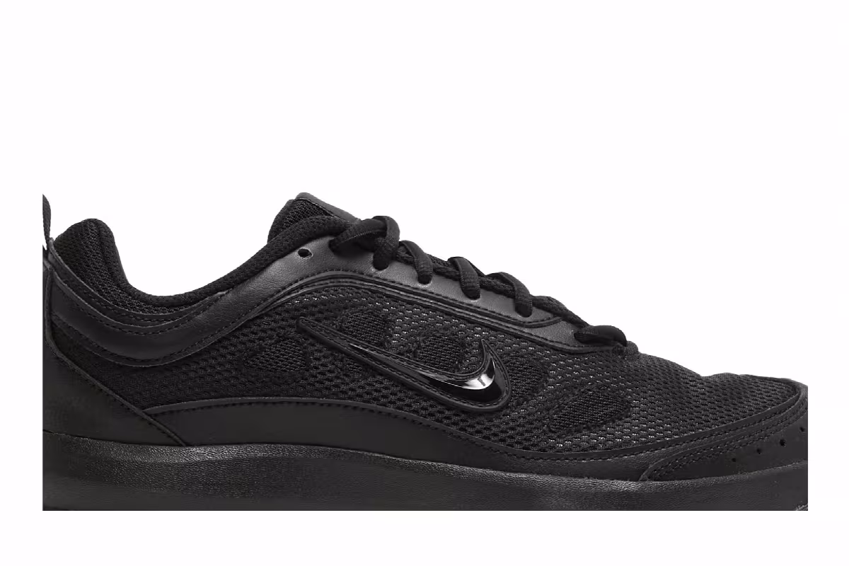 Nike Air Max AP Triple Black, view 3