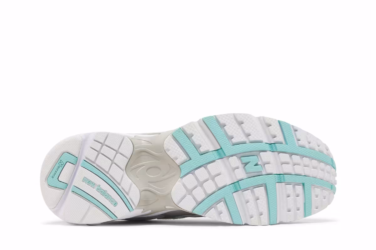 New Balance 725 Munsell White, view 5