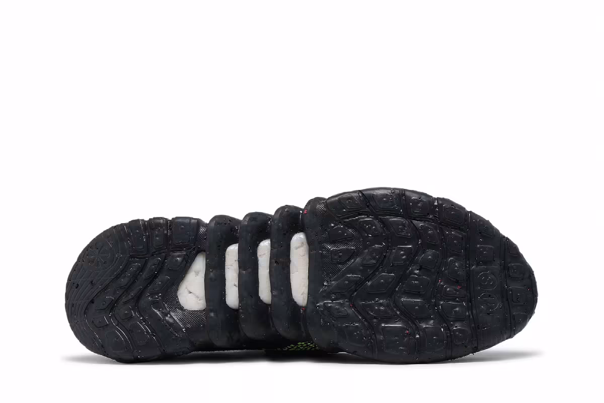 Nike Space Hippie 01 Black Volt, view 5