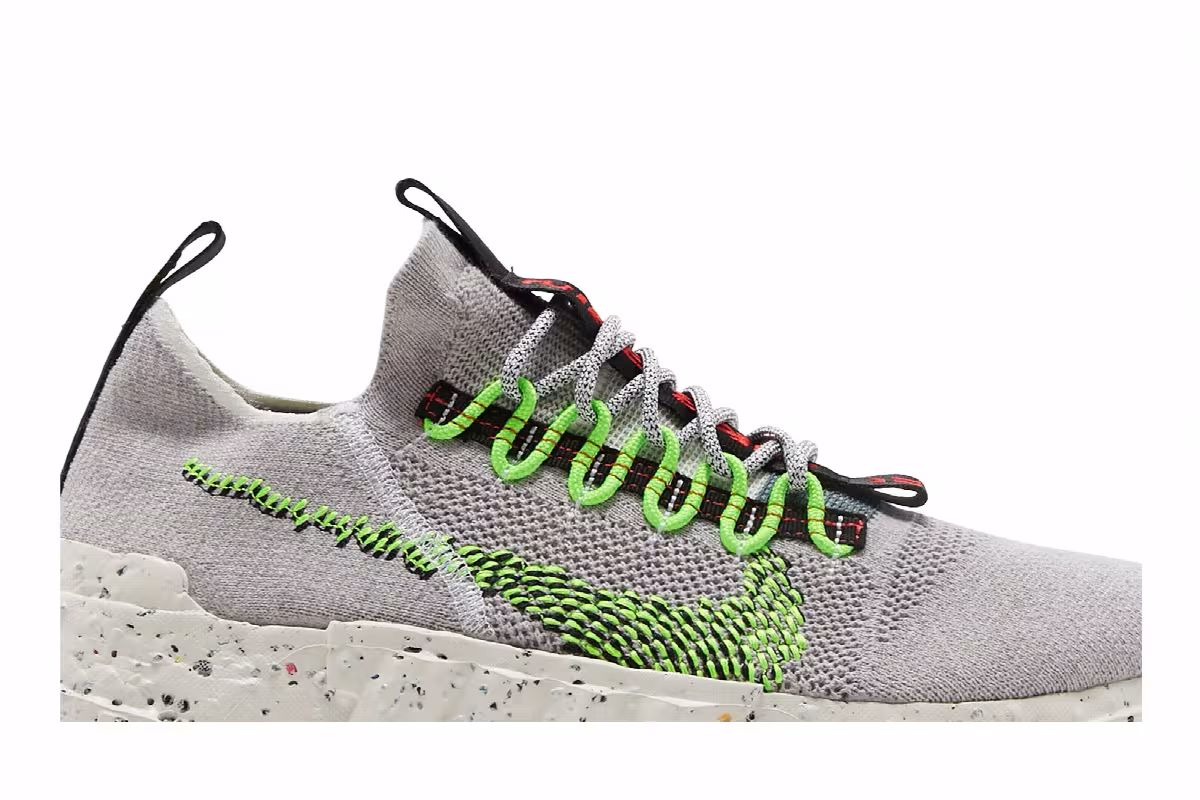 Nike Space Hippie 01 Electric Green, view 3