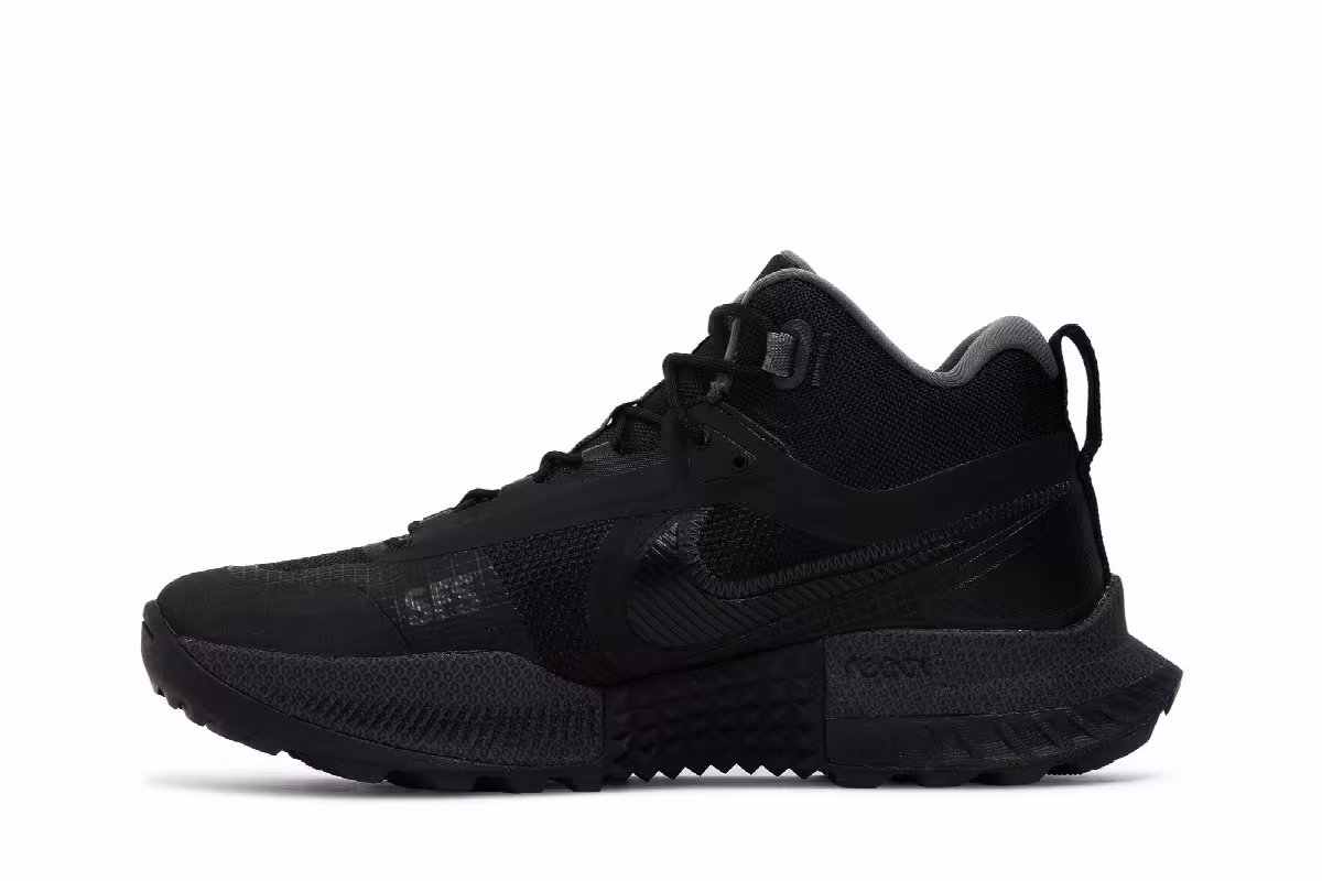 Nike React SFB Carbon Mid Black Anthracite, view 4
