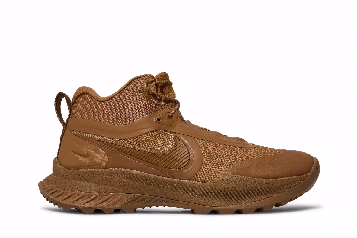 Nike React SFB Carbon Mid Coyote, view 2