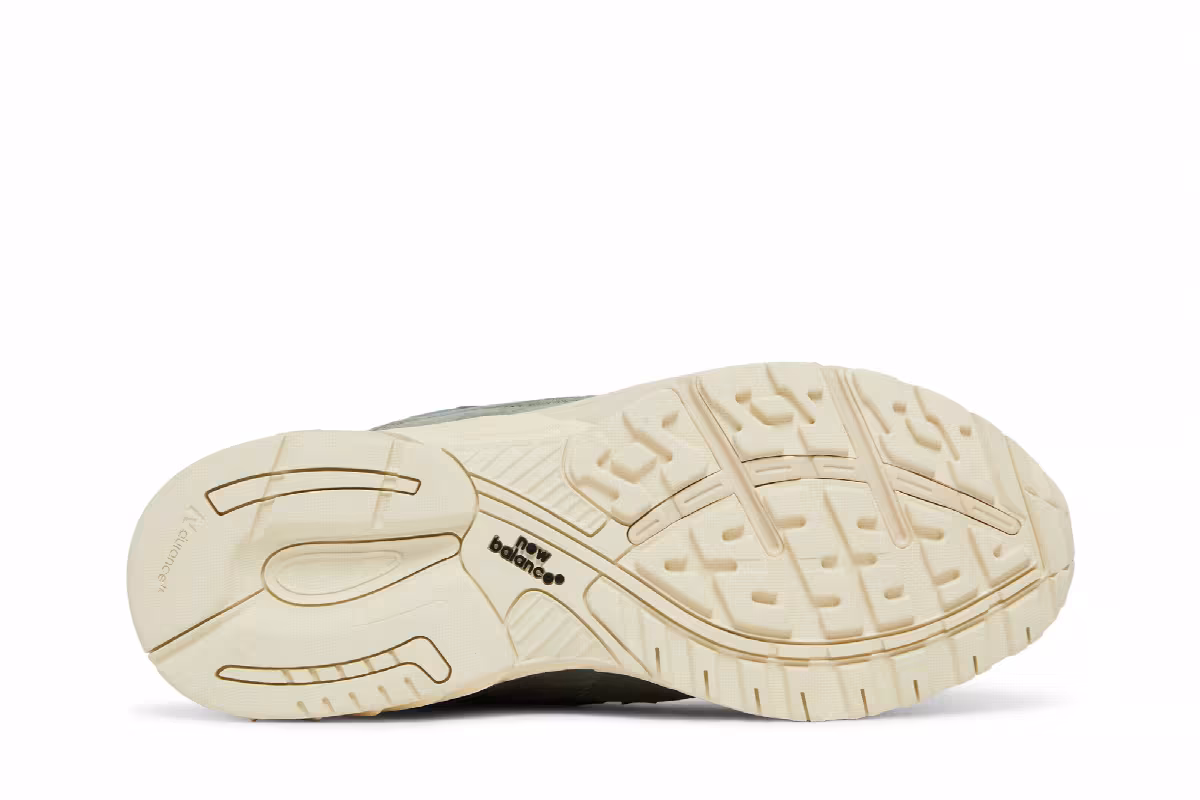 Kith x New Balance Women's 993 Made in USA Pistachio, view 5