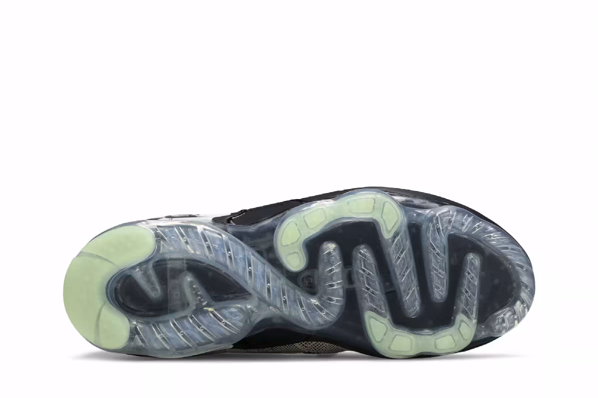 Nike Air VaporMax EVO NRG Collector's Closet, view 5