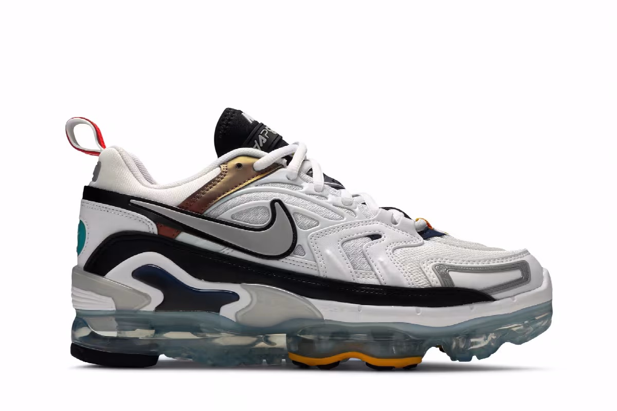 Nike Women's Air VaporMax EVO Evolution of Icon, view 2