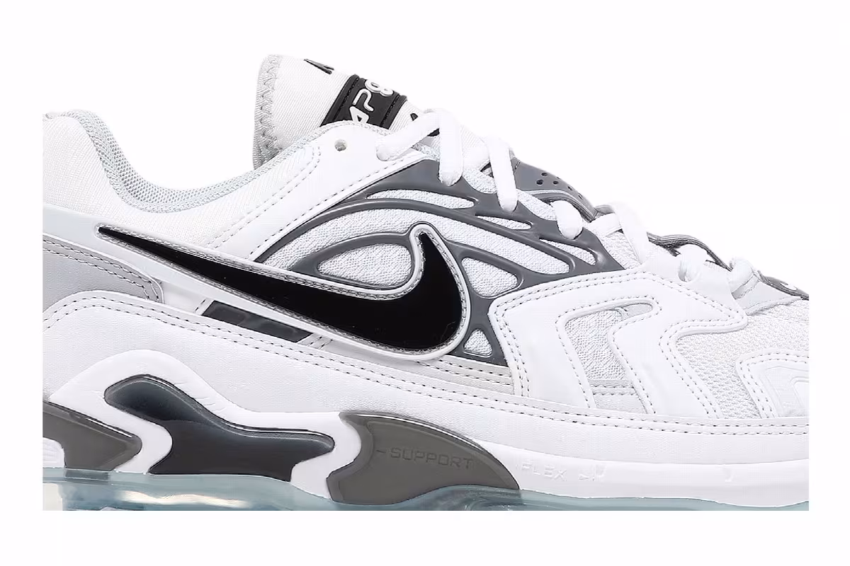 Nike Air VaporMax EVO White Black, view 3