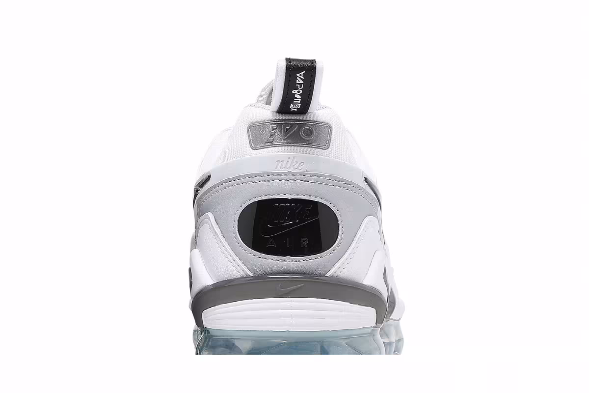 Nike Air VaporMax EVO White Black, view 8