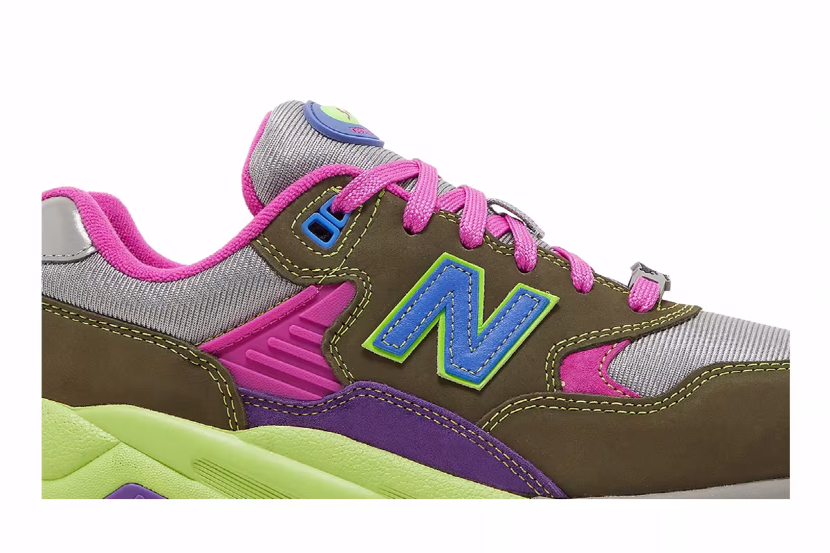 Stray Rats x New Balance 580 Tribute to 2007 - Dark Moss, view 3