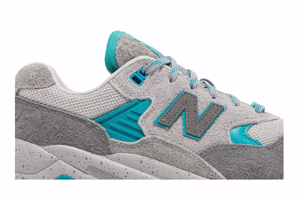 Palace x New Balance 580 Gargoyle Lapis Blue, view 3