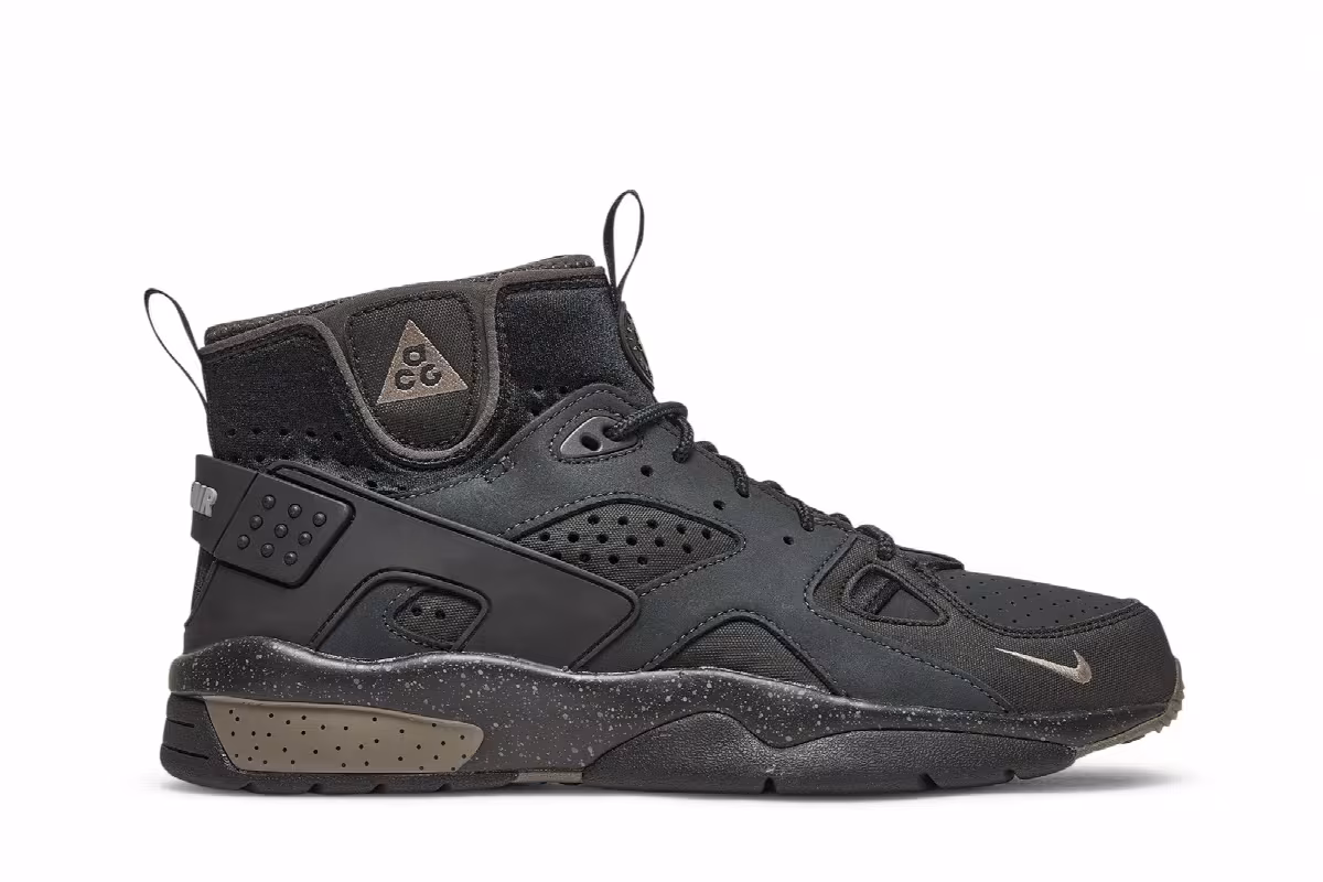 Nike ACG Air Mowabb Off Noir, view 2