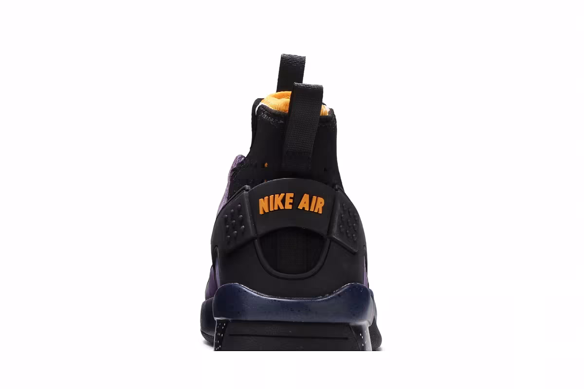 Nike ACG Air Mowabb OG Gravity Purple 2021, view 8